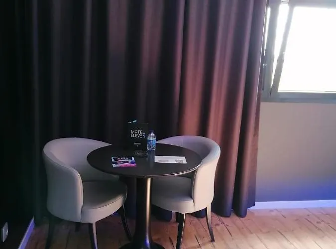 Eleven Love hotel Leiria